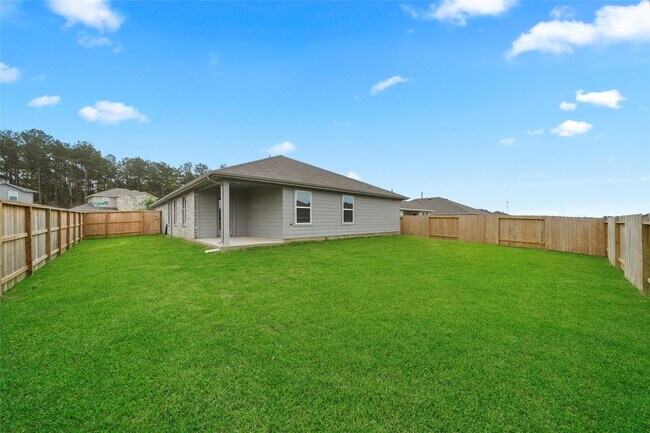 Building Photo - 40343 Bermuda Ivy St