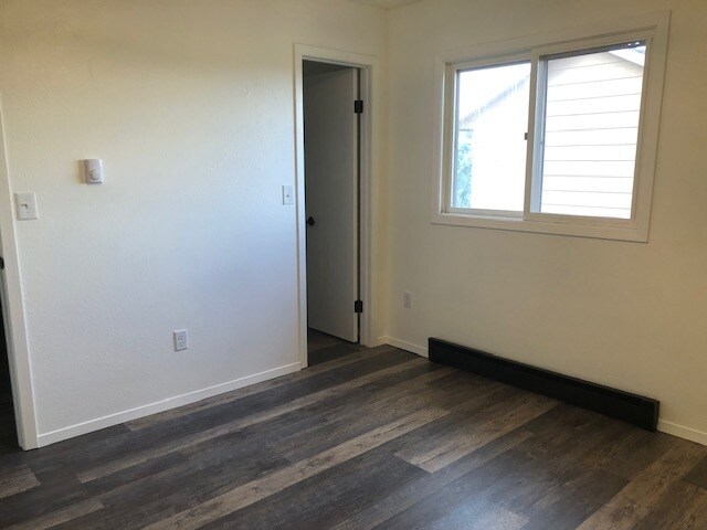 Building Photo - 2110 Frances St