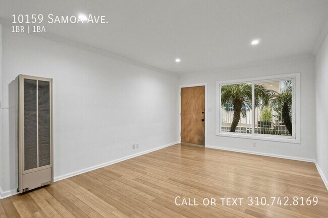 Building Photo - 10159 Samoa Ave