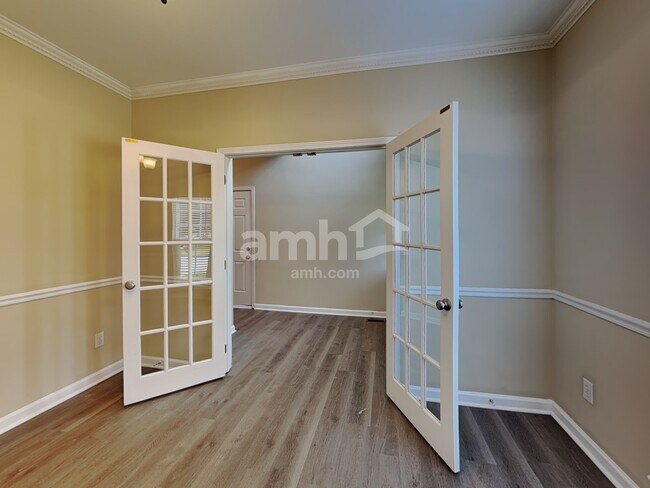 Building Photo - 8420 Astwell Ct