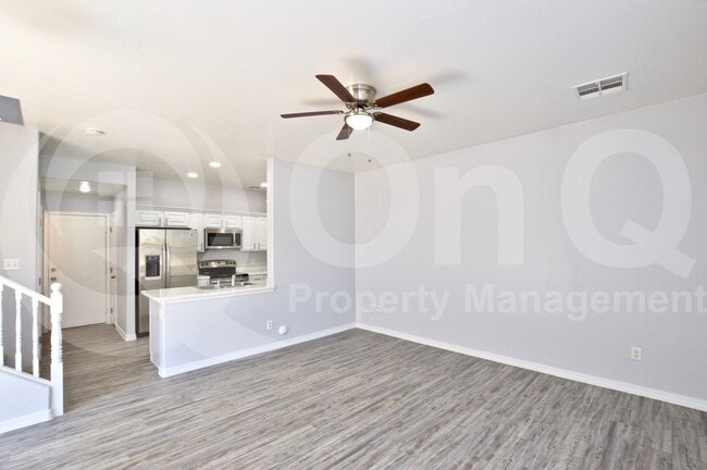 Building Photo - 1543 S Longspur Ln