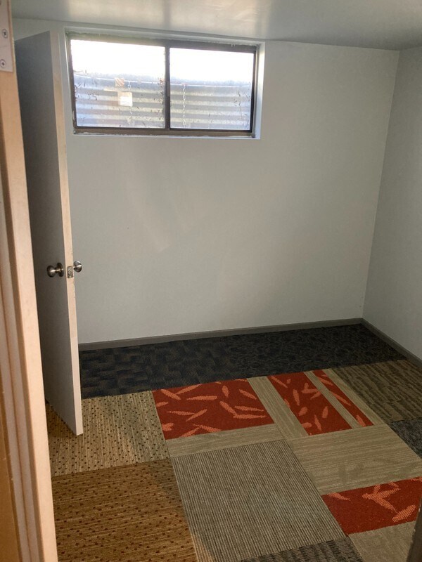 Building Photo - 930 N 1300 W