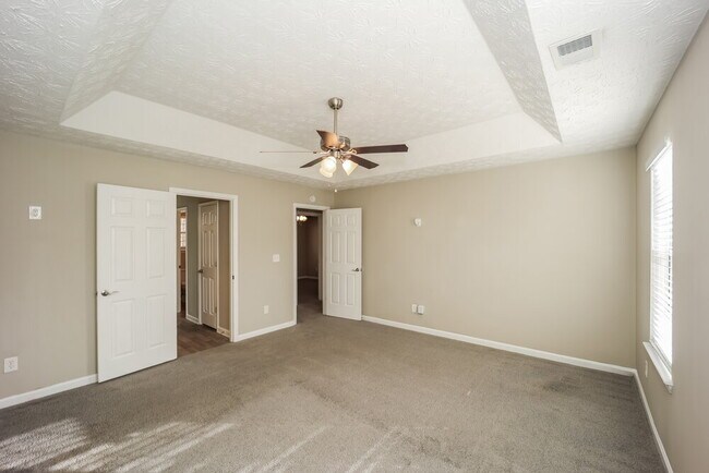 Building Photo - 5476 Perching Pl