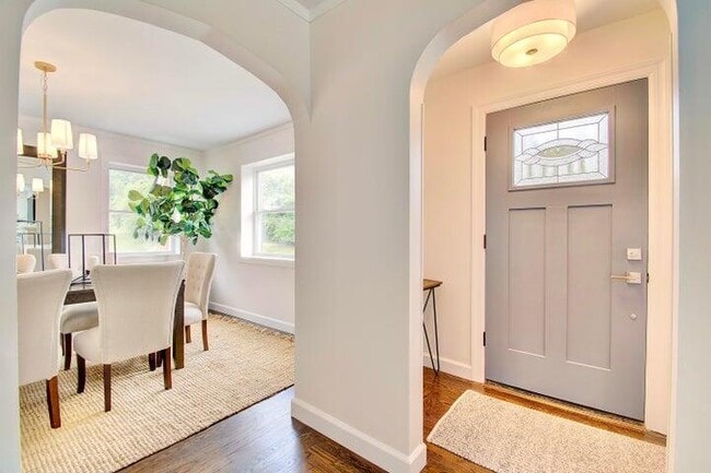 Building Photo - 797 Highland Ave