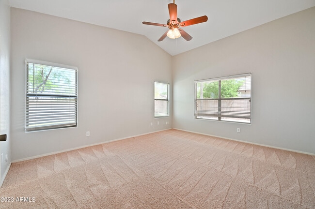 Building Photo - 9312 E Pampa Ave