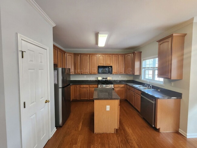 Building Photo - 6101 Vintage Pointe Pl