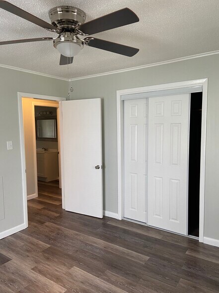 Building Photo - 59 Polk Cir