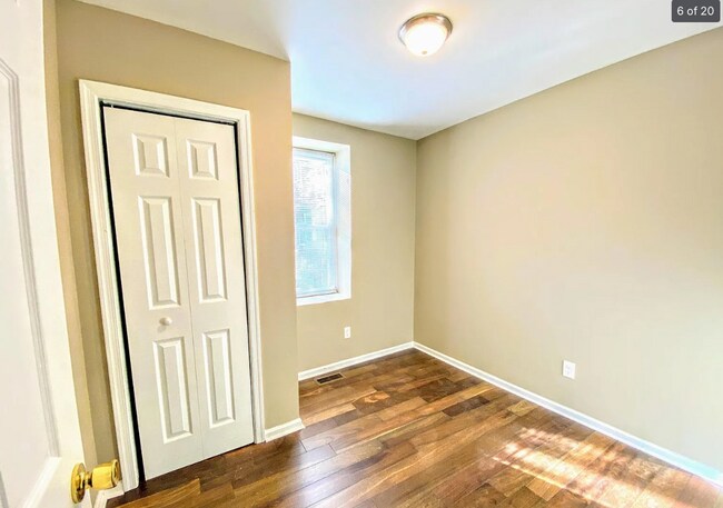 Building Photo - 1016-1018 S 52nd St.