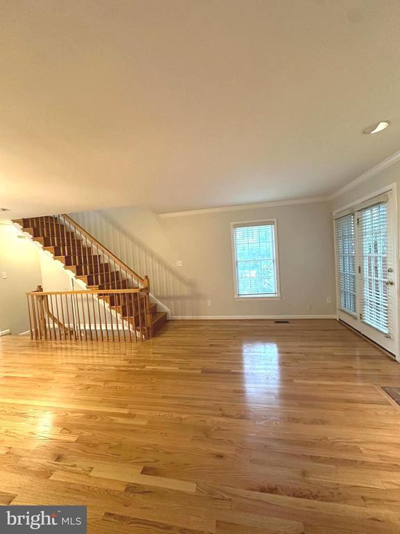 Building Photo - 2120 N Tazewell Ct