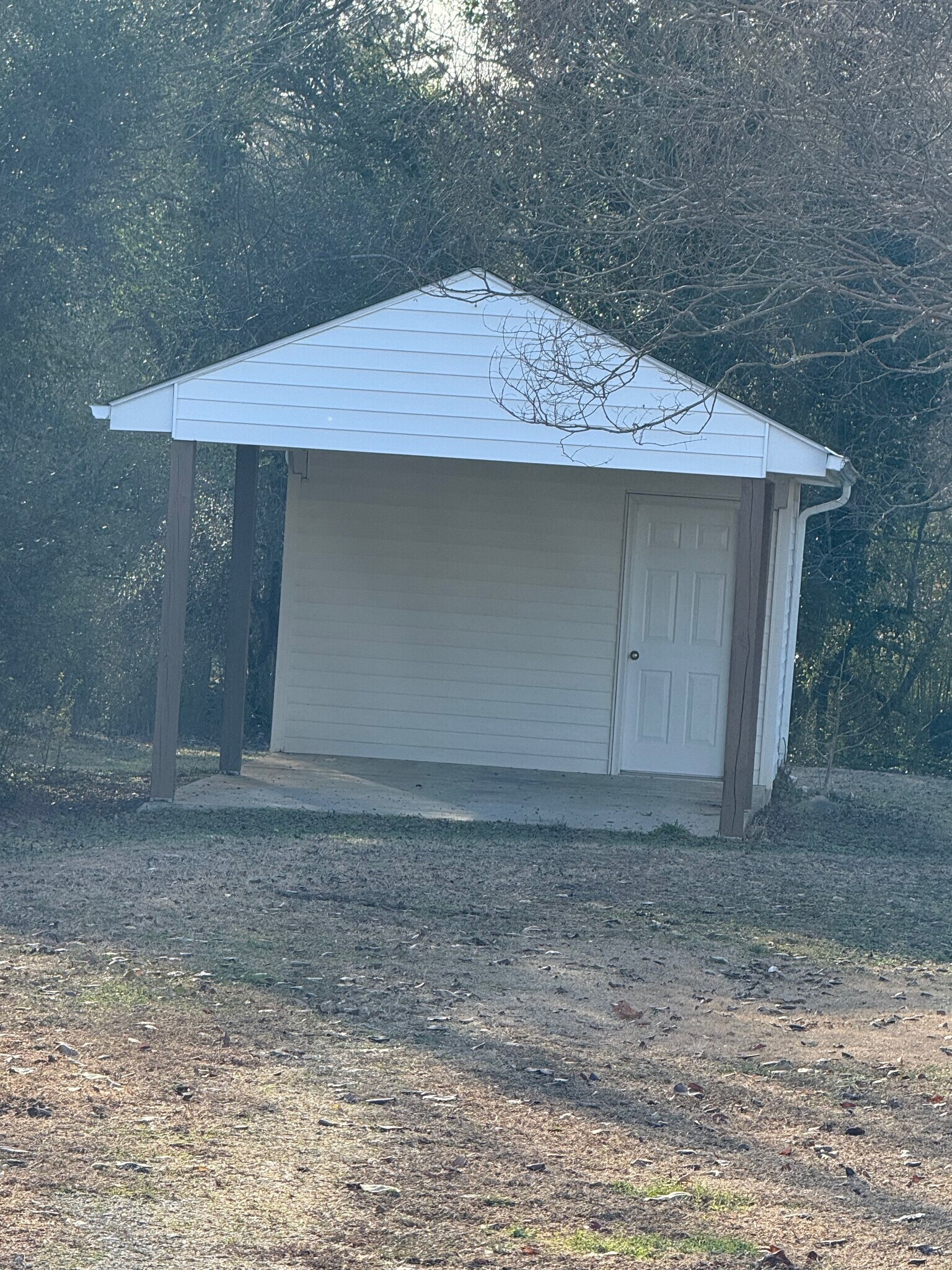 Carport with storage - 3915 Old Buckingham Rd.