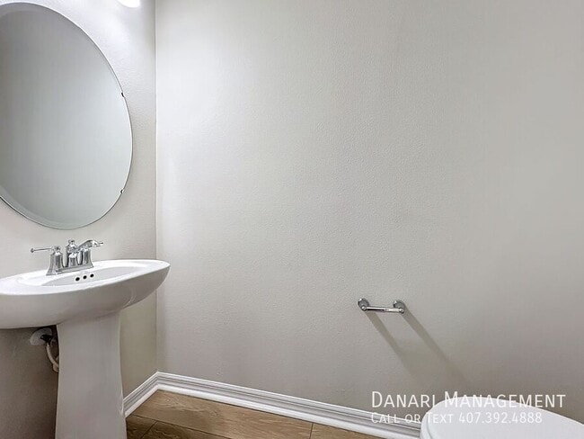 Building Photo - 431 Meadowland Pt