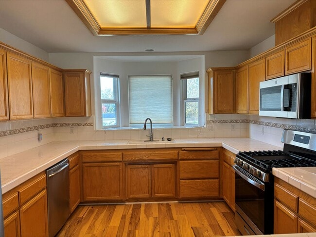 Building Photo - Corner-Lot Home for Rent in Atascadero