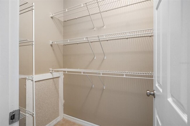 Building Photo - 1114 White Moss Ln