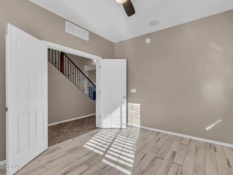 Building Photo - 12156 N Quail Feather Blvd