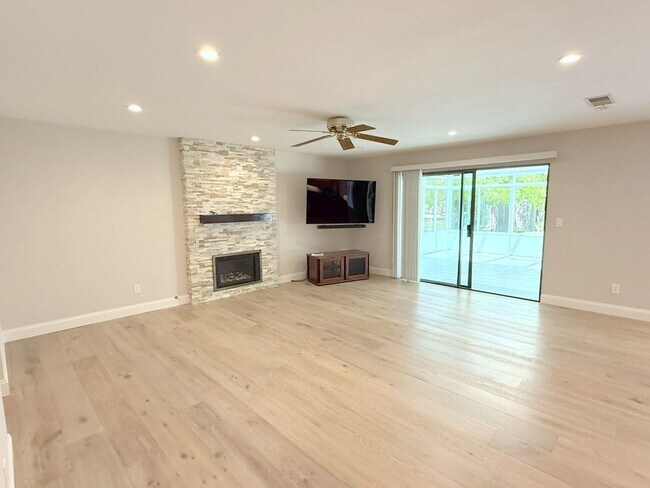 Building Photo - Spectacular Anderson Ranch Beauty Backing to Open Space !