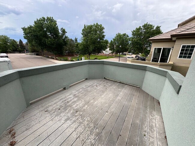 Building Photo - Spacious and Open 3BD/2BA House In Longmont!
