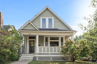 Building Photo - Magnificent, Beautifully UPDATED, 3 Bedroo...