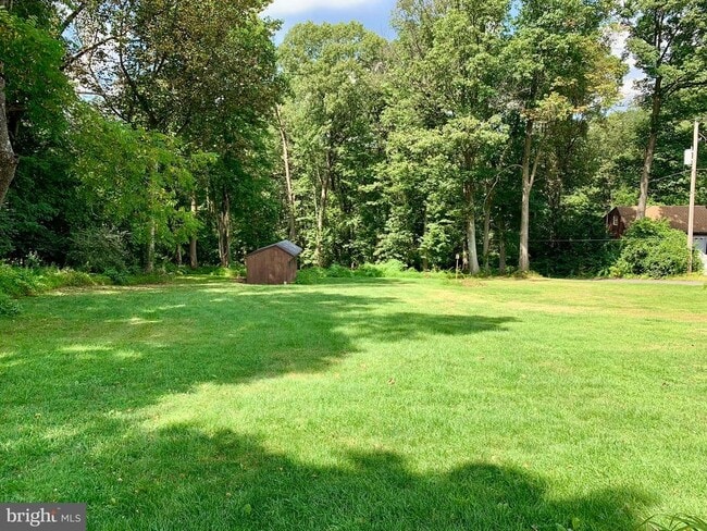 Building Photo - 483 Alleghenyville Rd