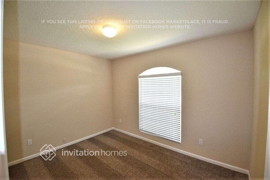 Building Photo - 308 W Adelaide Dr