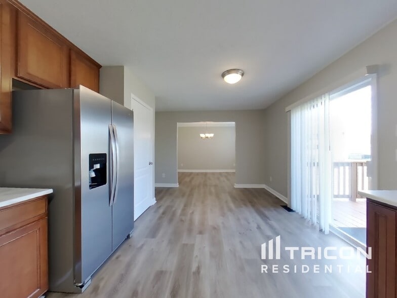 Building Photo - 312 W Winterberry Trail