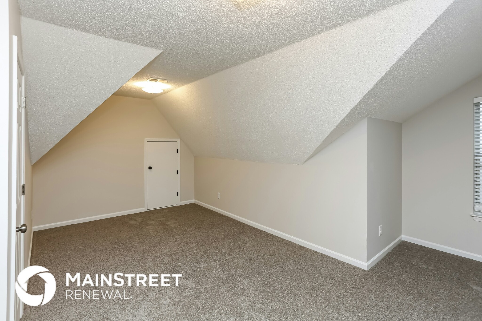 Building Photo - 903 Stixx Ln