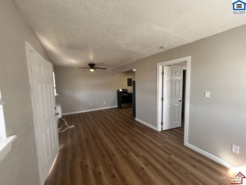 Building Photo - 1314 NW Irwin Ave