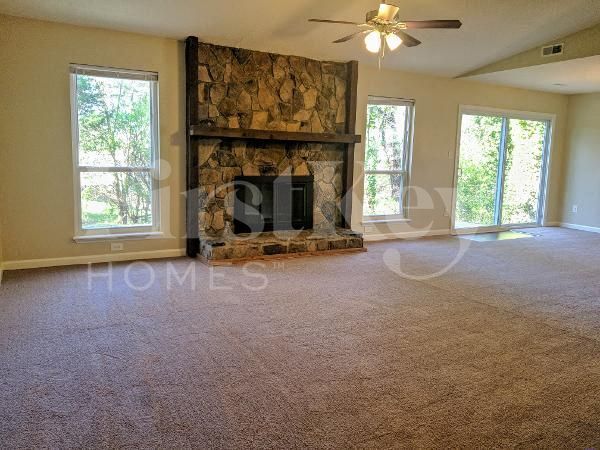 Building Photo - 11038 Vista Haven Dr