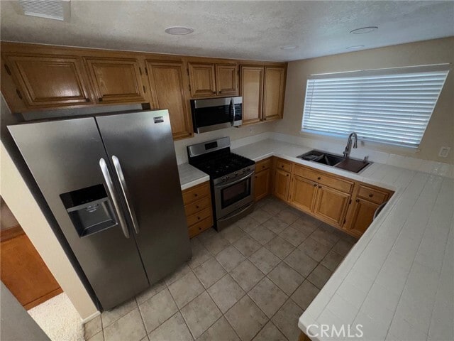 Building Photo - 39495 7 Oaks Dr