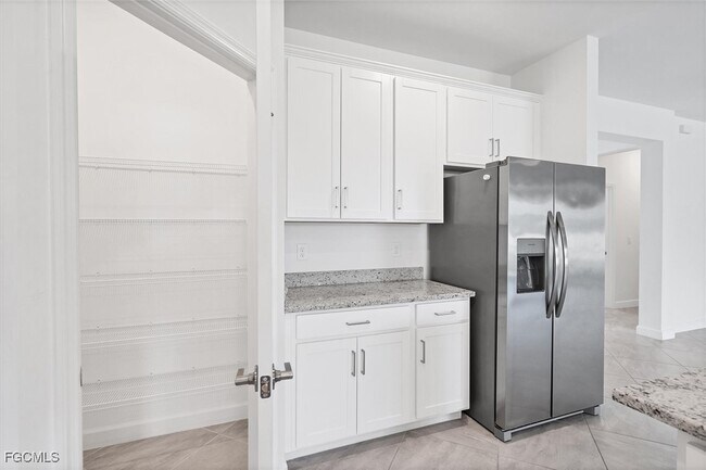 Building Photo - 11368 Canopy Loop