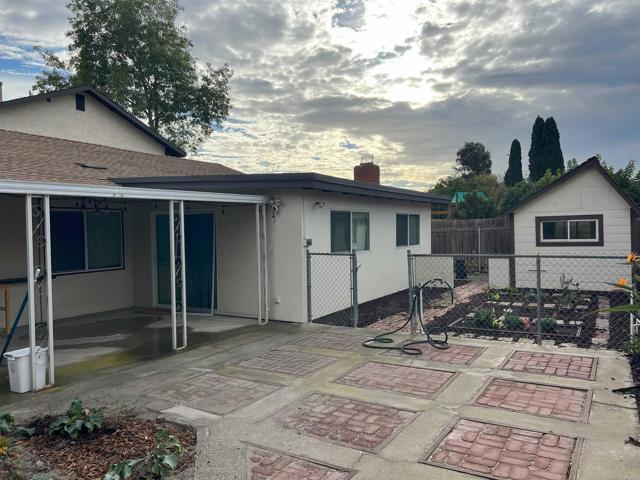 Building Photo - 4054 Mt Barnard Ave