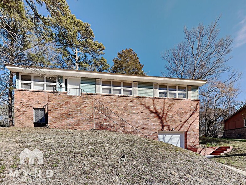 Primary Photo - 800 Gene Reed Rd