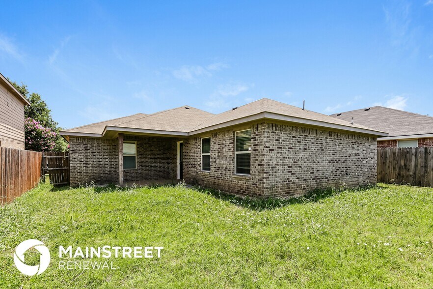 Building Photo - 7648 Rainbow Creek Dr