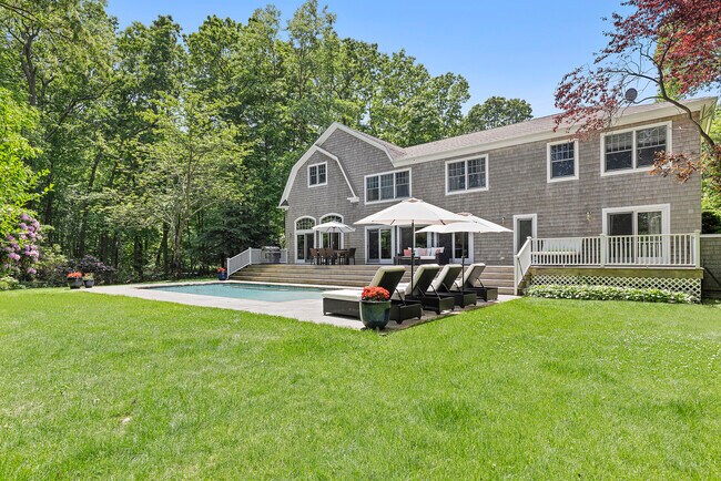 Building Photo - 2795 Deerfield Rd