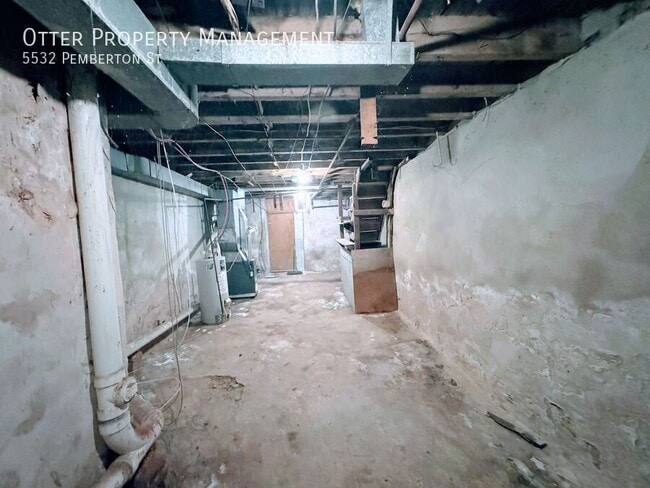 Building Photo - 5532 Pemberton St