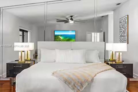 Building Photo - 6140 SW 56th Ct