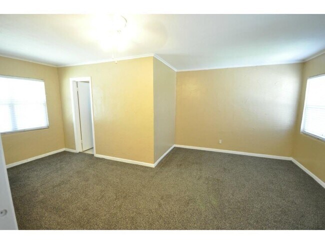 Building Photo - 8238 Eagle Mountain Cir