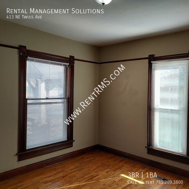 Building Photo - 413 NE Twiss Ave