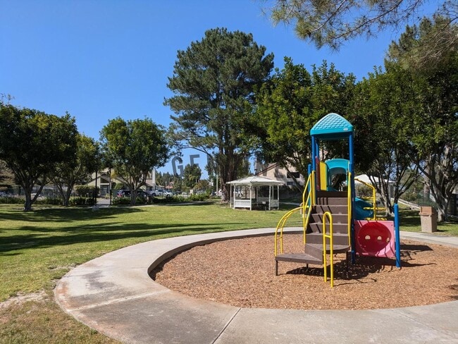 Building Photo - Move in Special: $500 off 1st Month’s Rent...