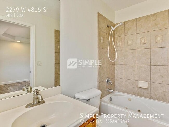 Building Photo - Newly remodeled home in Taylorsville!