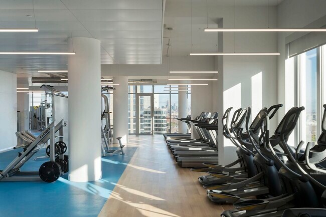 Building Photo - 300 Ashland Pl