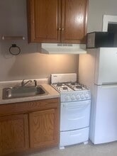 Building Photo - 208 Stutsman St