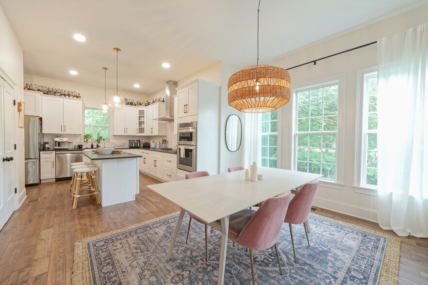 Building Photo - 1227 McAlpine Ave