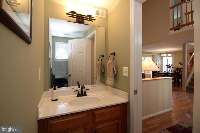 Building Photo - 7534 Cross Gate Ln