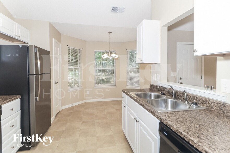 Building Photo - 2086 Cherokee Ridge Trail NW