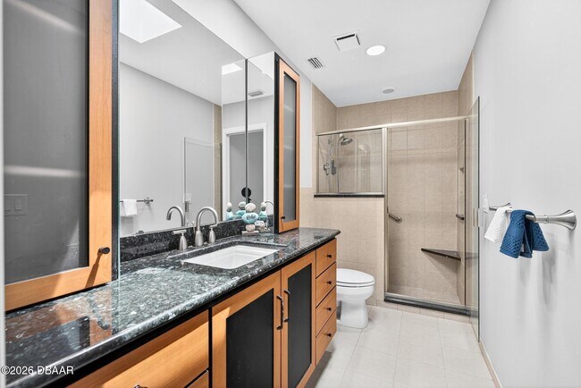 Building Photo - 16 Forest View Way