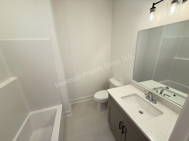 Building Photo - 3BR/3.5BA South Grove For Rent