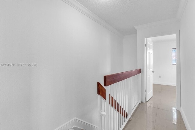 Building Photo - 8252 NW 6th Terrace