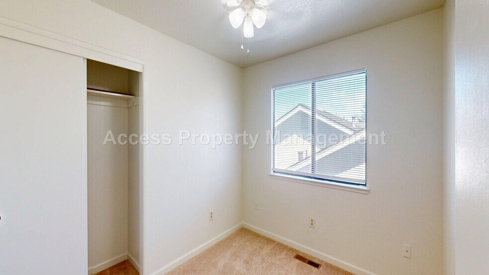 Building Photo - 1535 Springville Way