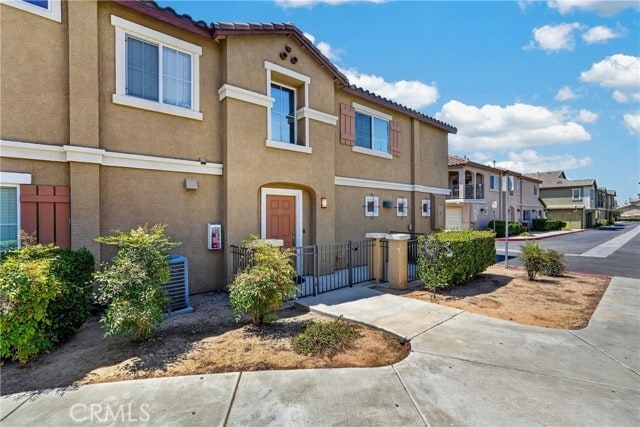 Building Photo - 15635 Lasselle St