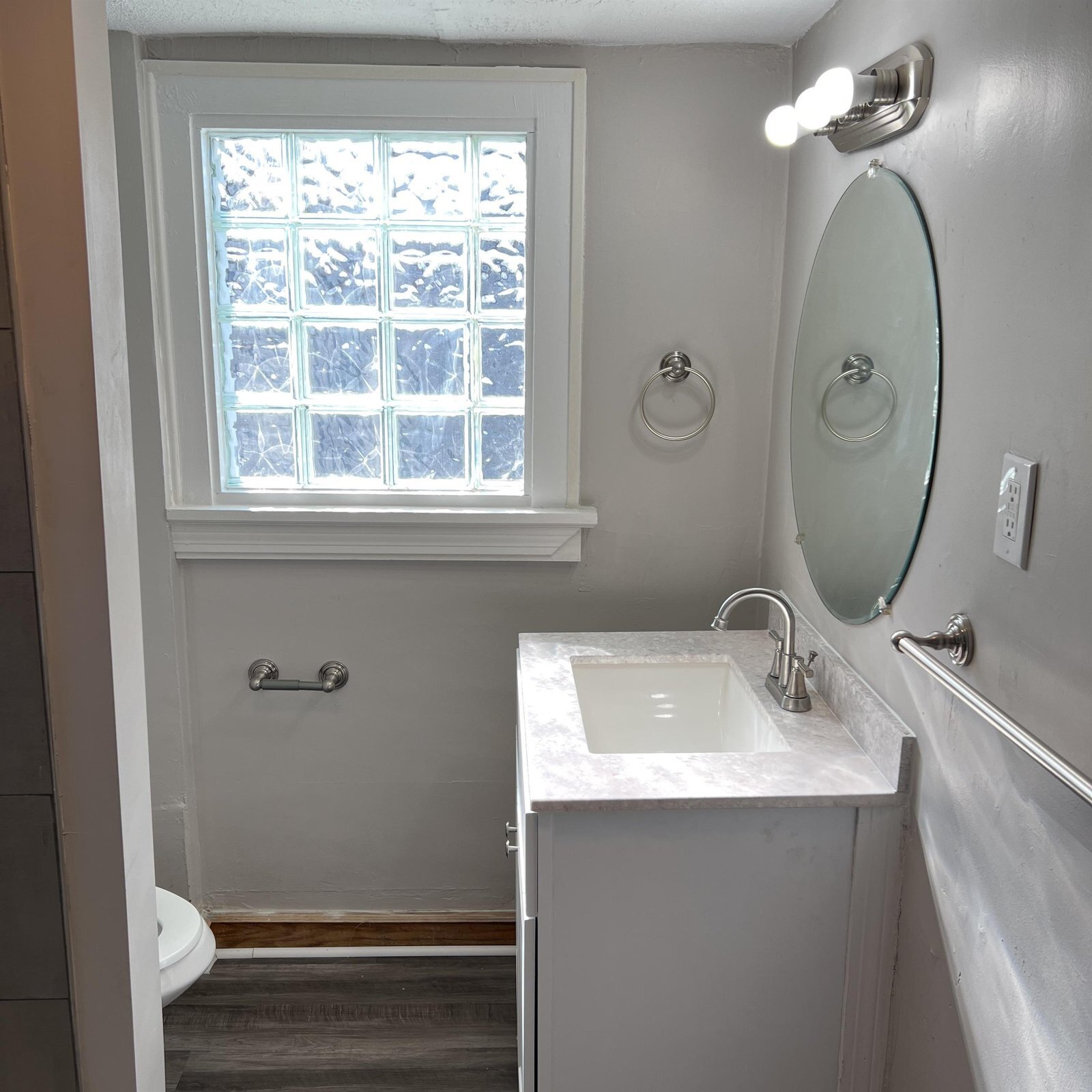 Building Photo - 1239 Herberich Ave